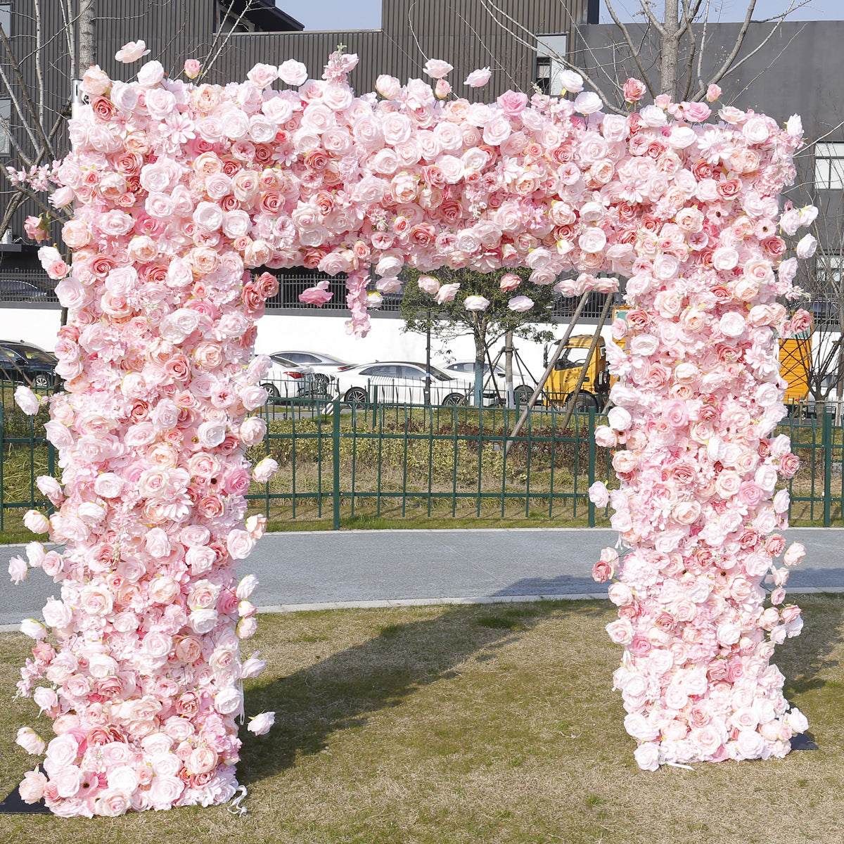 Handmade Artificial Cloth Curtain Pink Silk Flower Wall Arch Wedding Backdrop Decoration Outdoor Event Party Decor Props