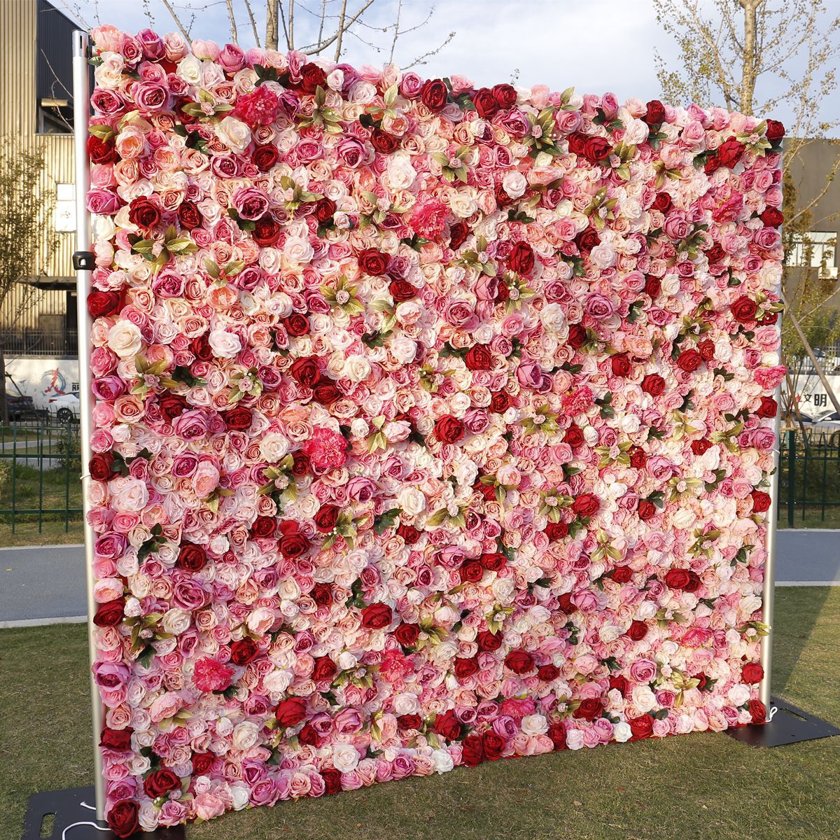 Handmade Artificial Rolling Up Cloth Curtain Silk Flower Wall For Birthday Wedding Backdrop Decoration Outdoor Event Party Decor Props